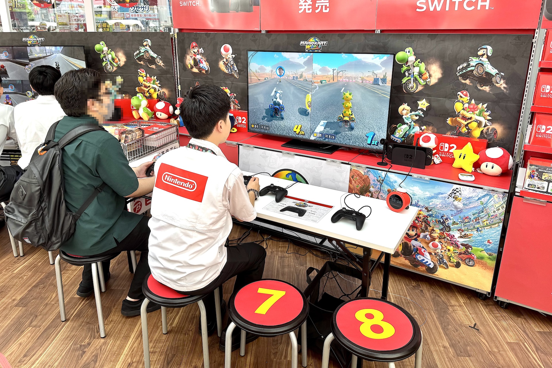 1人での参加もOK。スタッフさんと対戦を楽しめる