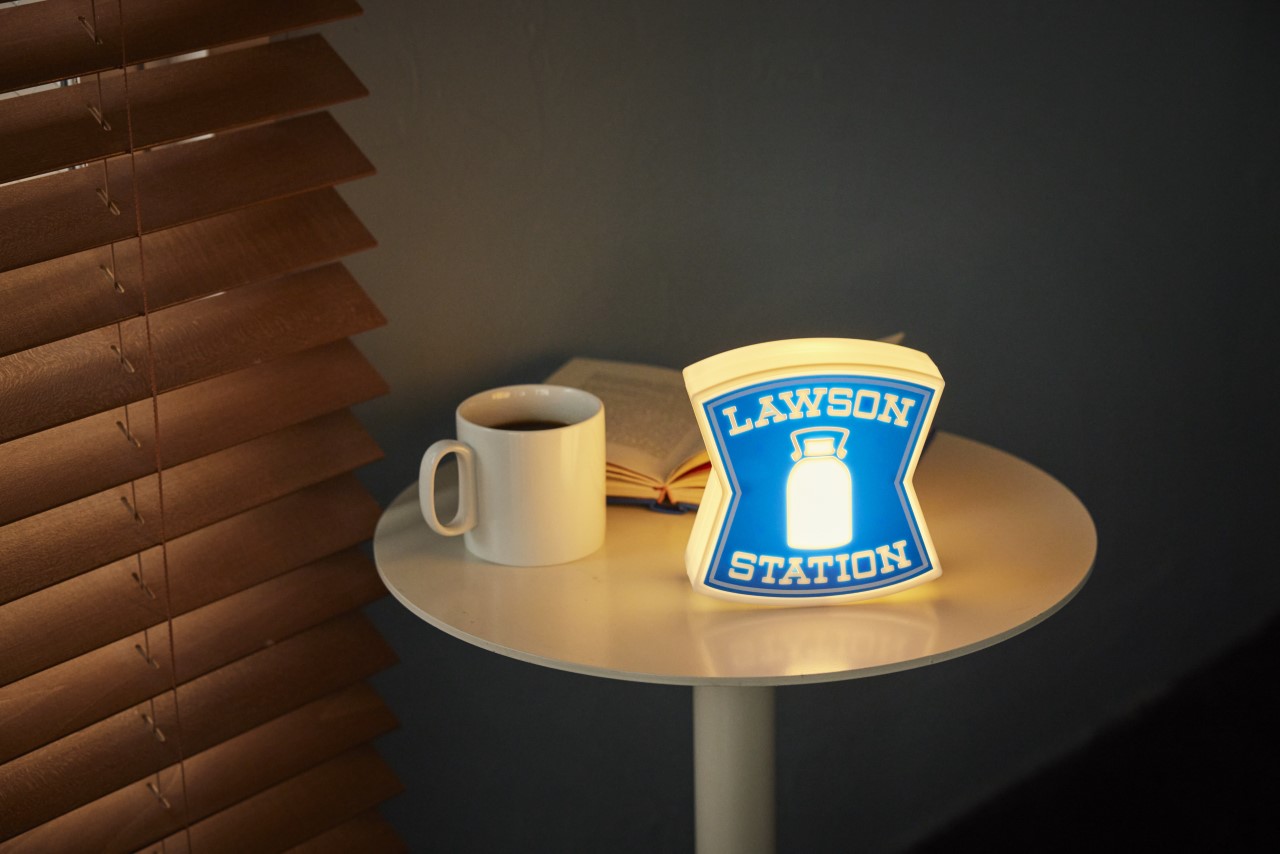 台座は向きの調節＆取り外し可能