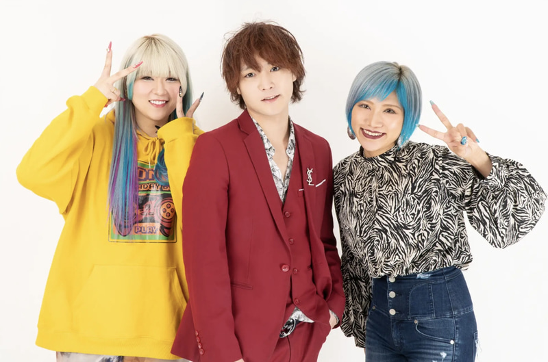 すがちゃん最高 No.1さん（写真中央）、金子きょんちぃさん（写真左）、信子さん（写真右）