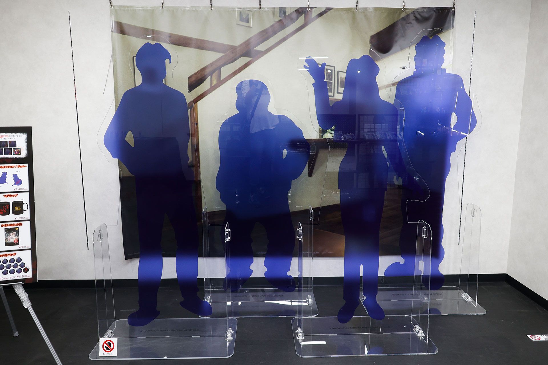 こちらが等身大アクリルパネルが設置されたフォトスポットだ