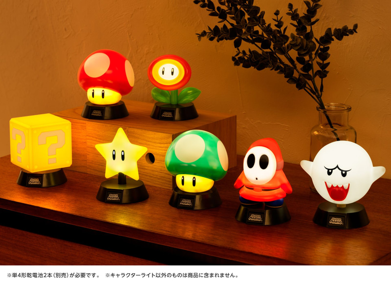 上段左から スーパーキノコ・ファイアフラワー、下段左から ハテナブロック・スーパースター・1UPキノコ・ヘイホー・テレサ　価格は各1,650円