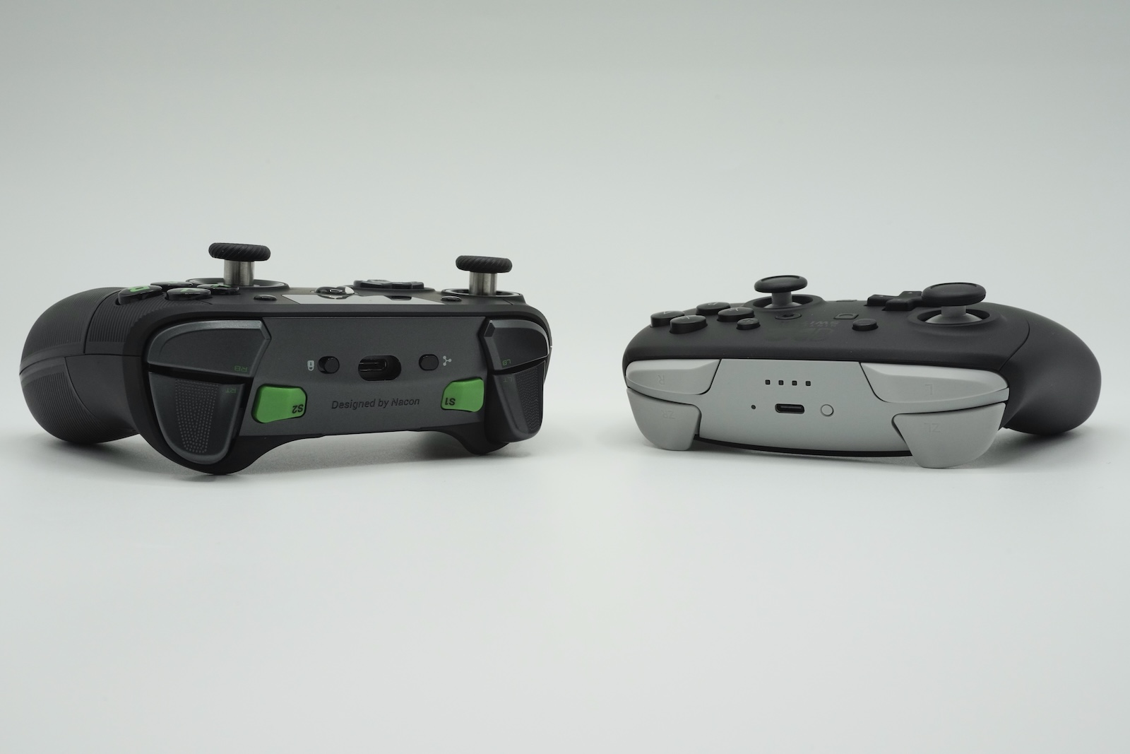 約235gという「Switch2 Pro コントローラー」の軽さは目を見張るものがあるが、カスタマイズ性は圧倒的に「REVOLUTION X Unlimited」に分がある