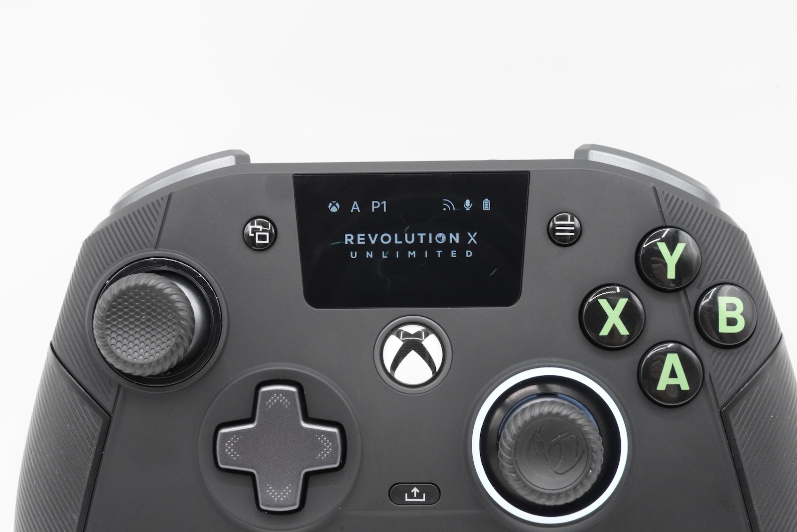 起動した状態。各種ステータスが表示されている