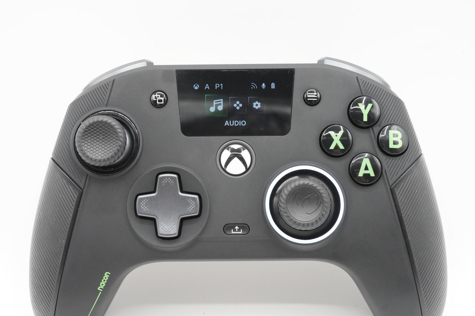 設定画面へと移行。コントローラー本体のボタンで操作できる