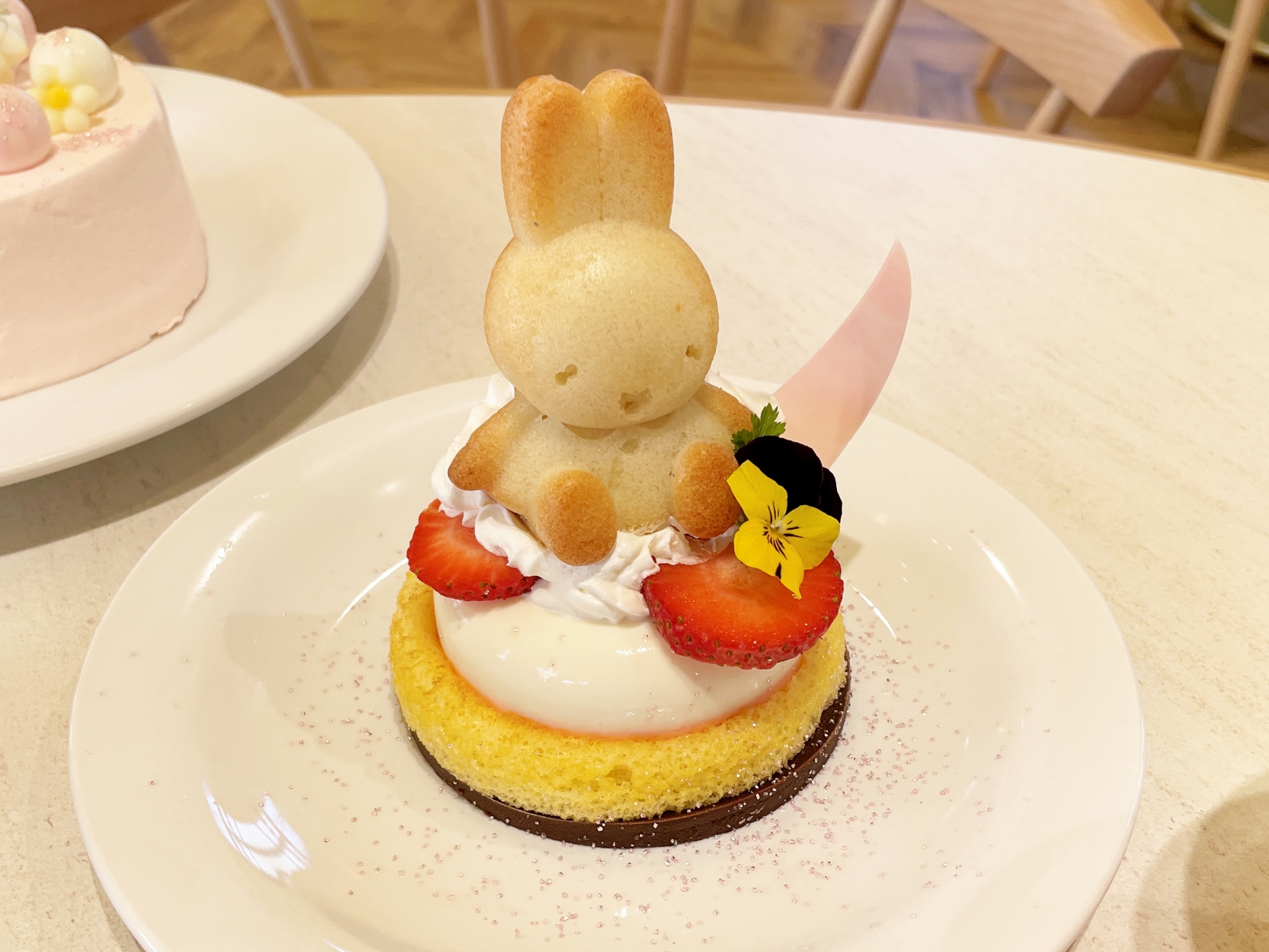 雲にのったミッフィーフィナンシェ 1,500円