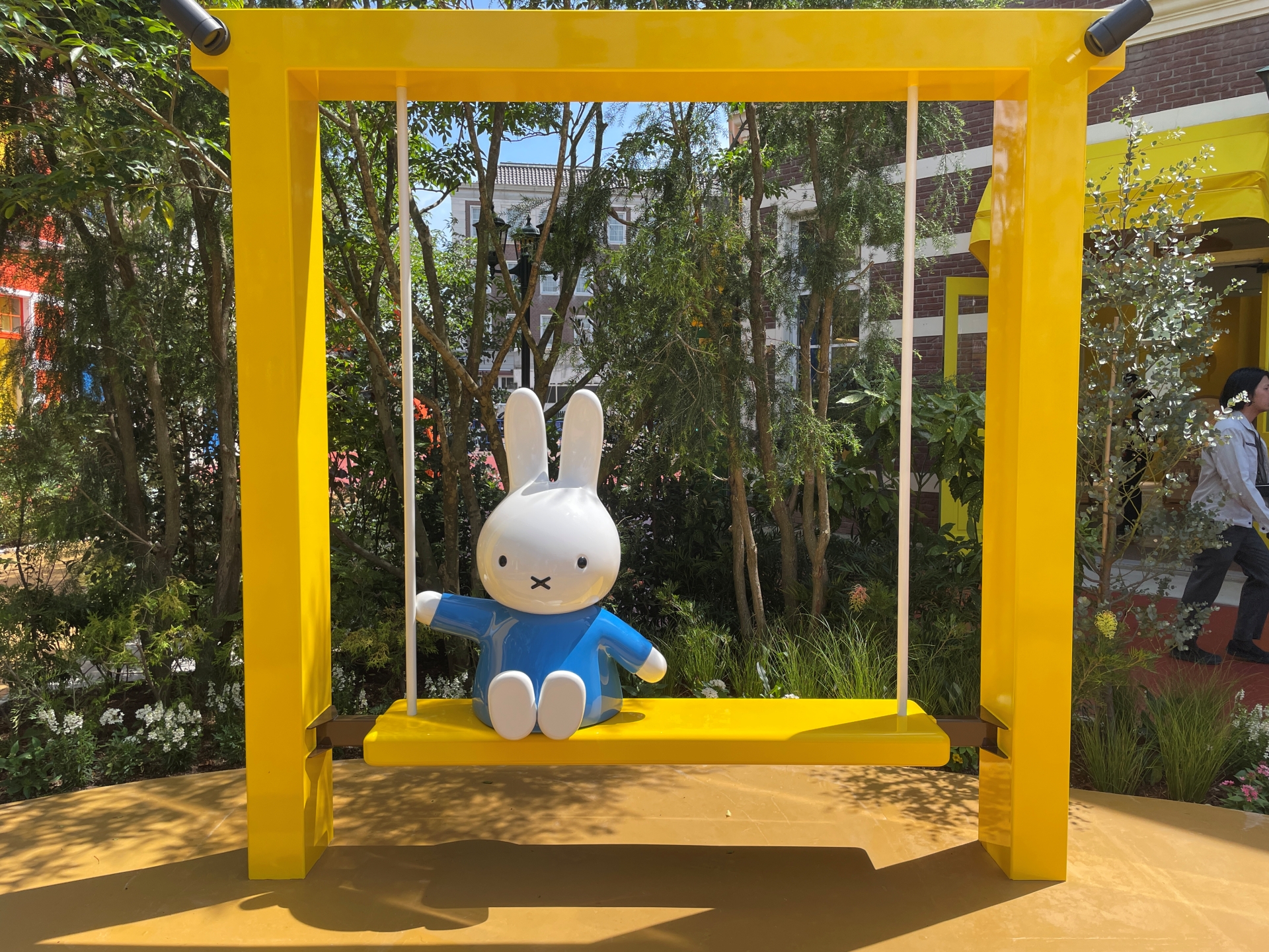 エリア内のフォトスポット。ミッフィーが喋る仕掛けもある