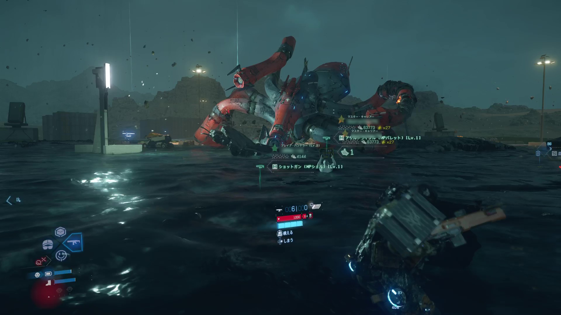 ボスなど強力な敵との戦闘時は、他のプレイヤーの影が現われて助けてくれることも