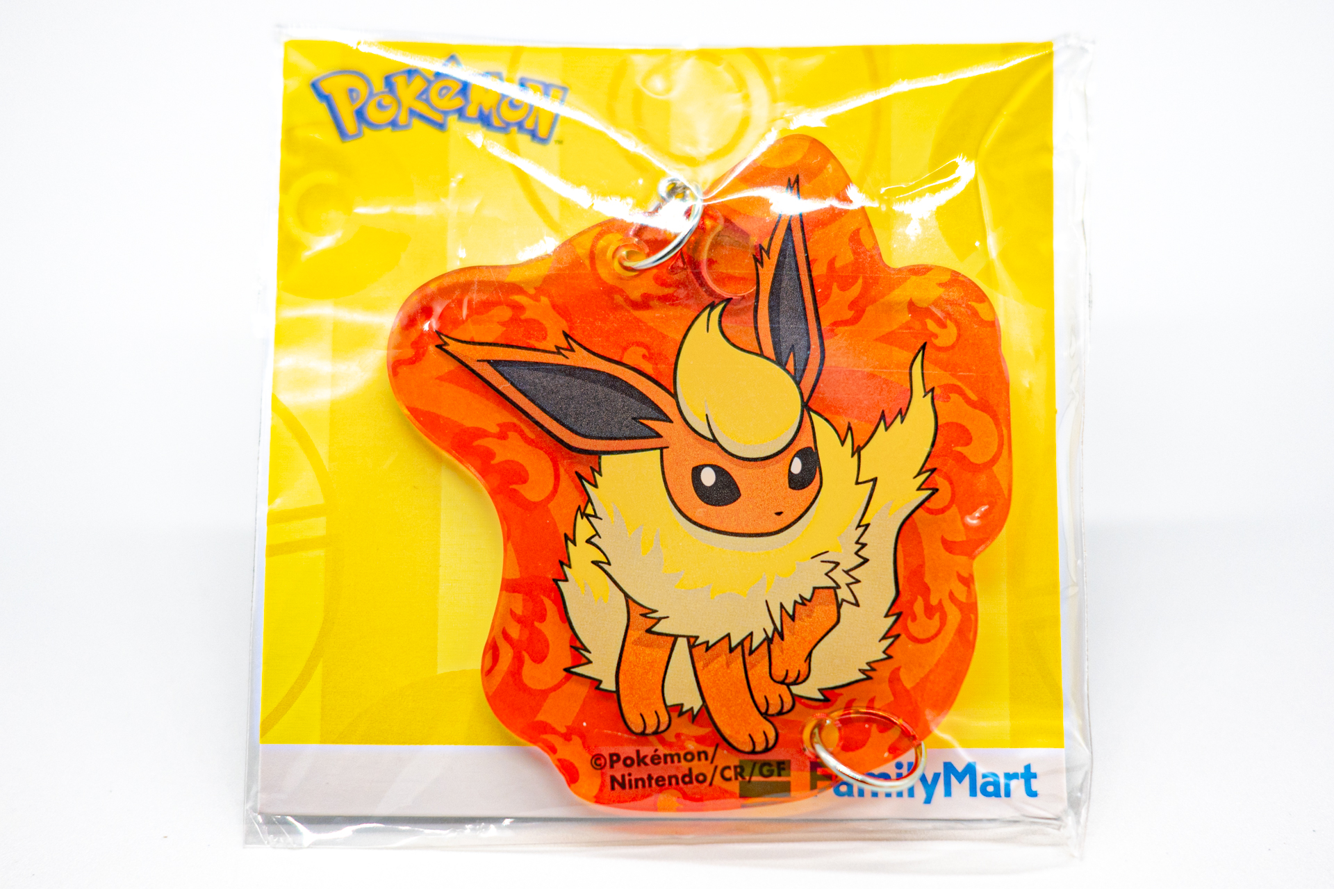 第1弾ではイーブイ（オスのすがた）、シャワーズ、サンダース、ブースター、ニンフィアの5種、第2弾ではイーブイ（メスのすがた）、エーフィ、ブラッキー、リーフィア、グレイシアの5種が展開される