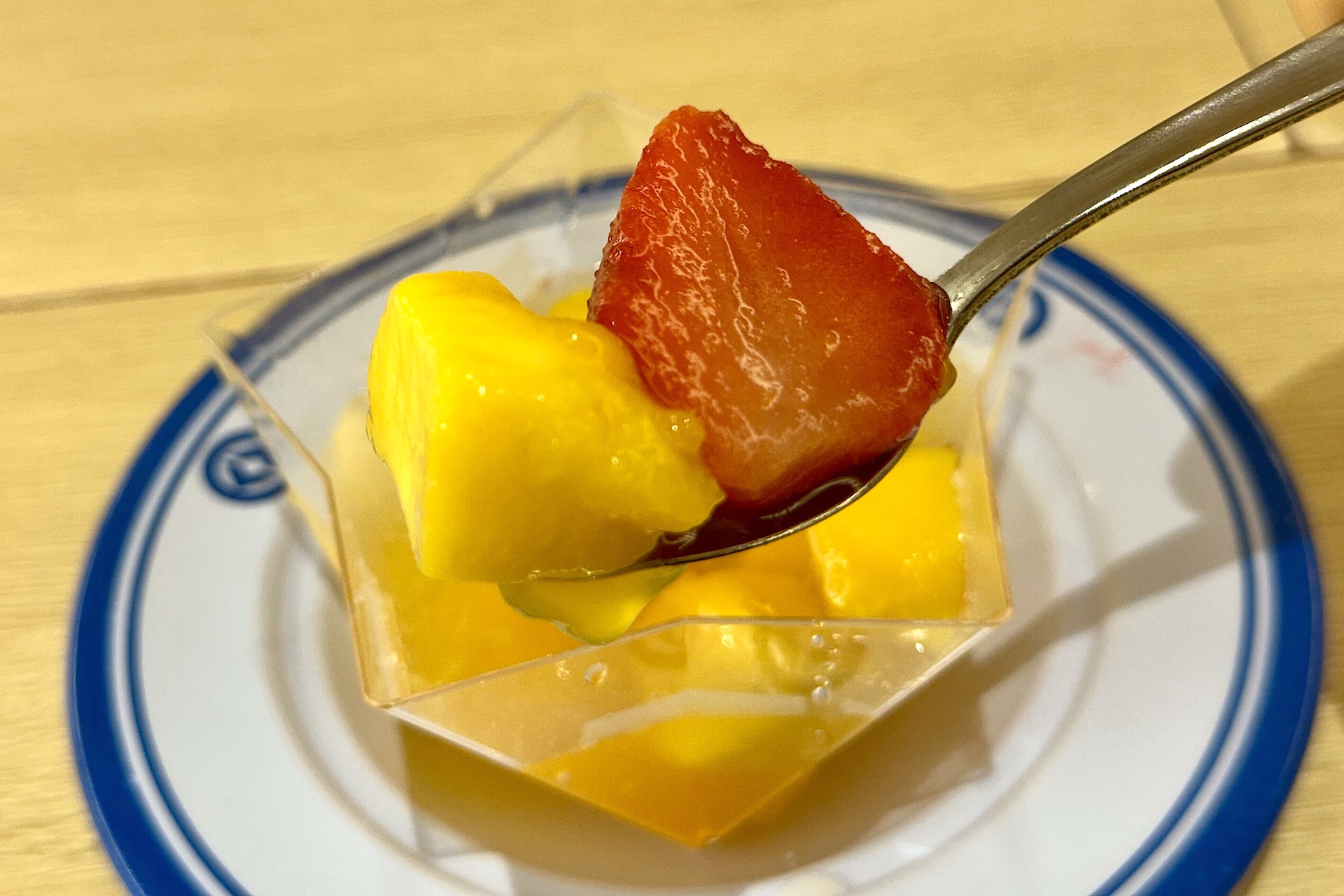 大きなフルーツ果肉がゴロゴロ！