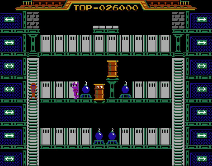 ドラム缶を支える支柱を壊し、落下したドラム缶にうっかり閉じ込められるとプレイ続行が一切不可能、リセット必至となる悲惨の極致に……