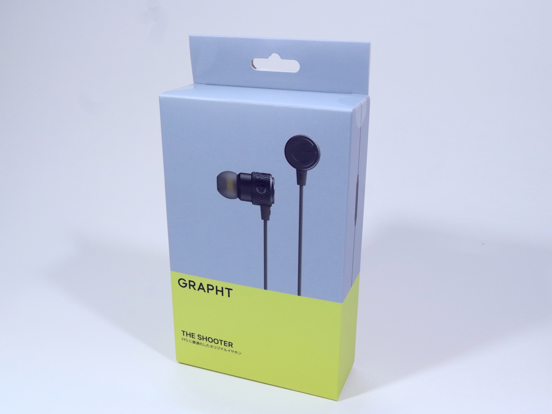 「GRAPHT THE SHOOTER」のパッケージは超シンプルながら、「THE SHOOTER」の簡素な文字列がクール