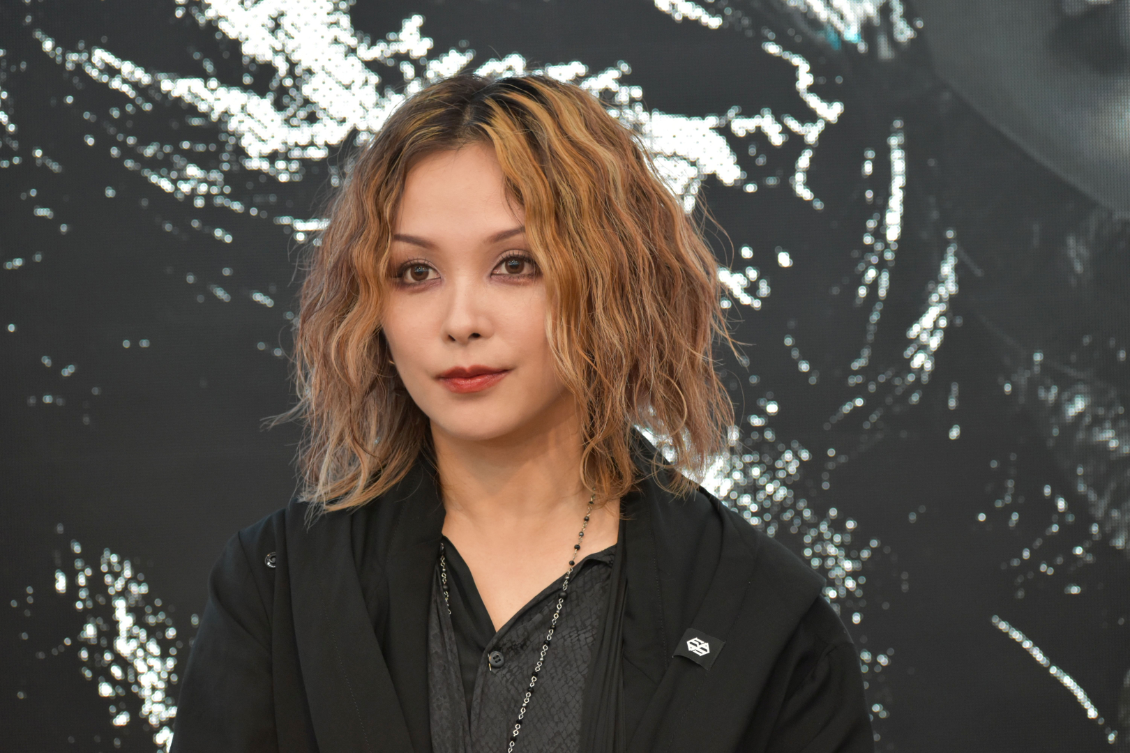 歌手の上木彩矢さん