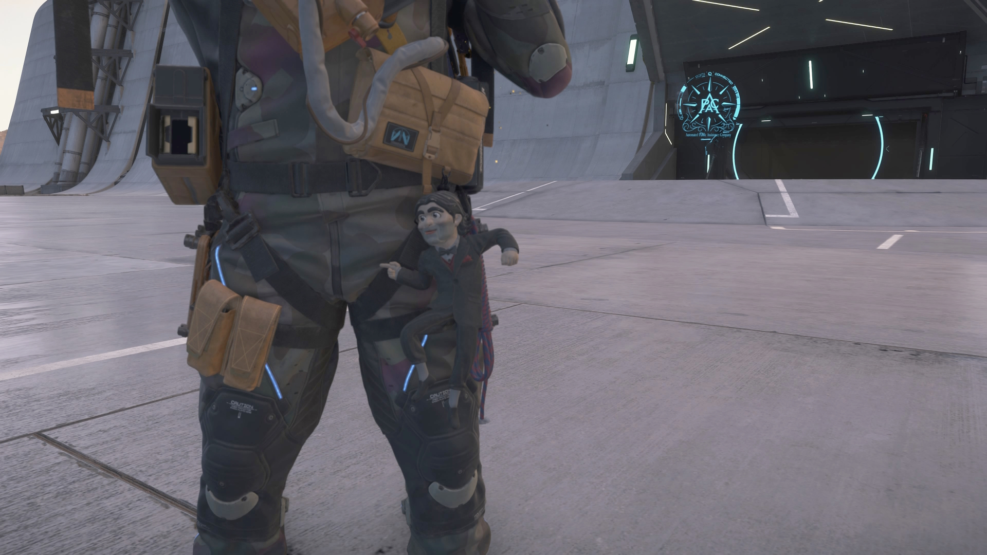 ドールマンだけでもおよそ50種ほどのポーズが存在。前作に引き続き手の込んだフォトモードとなっている