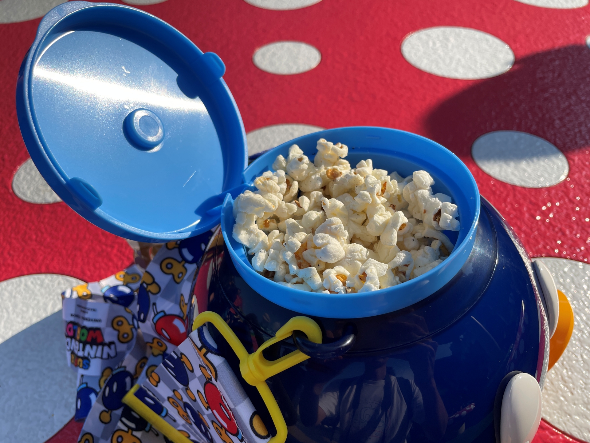 導火線部分が蓋になっている