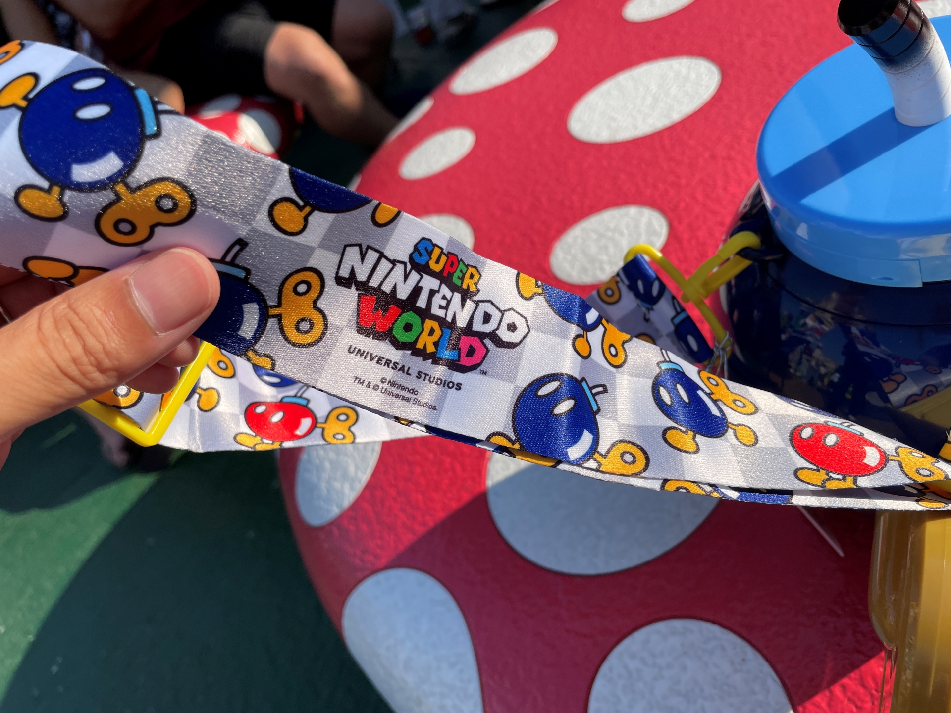 ストラップもボムへいだらけでかわいい