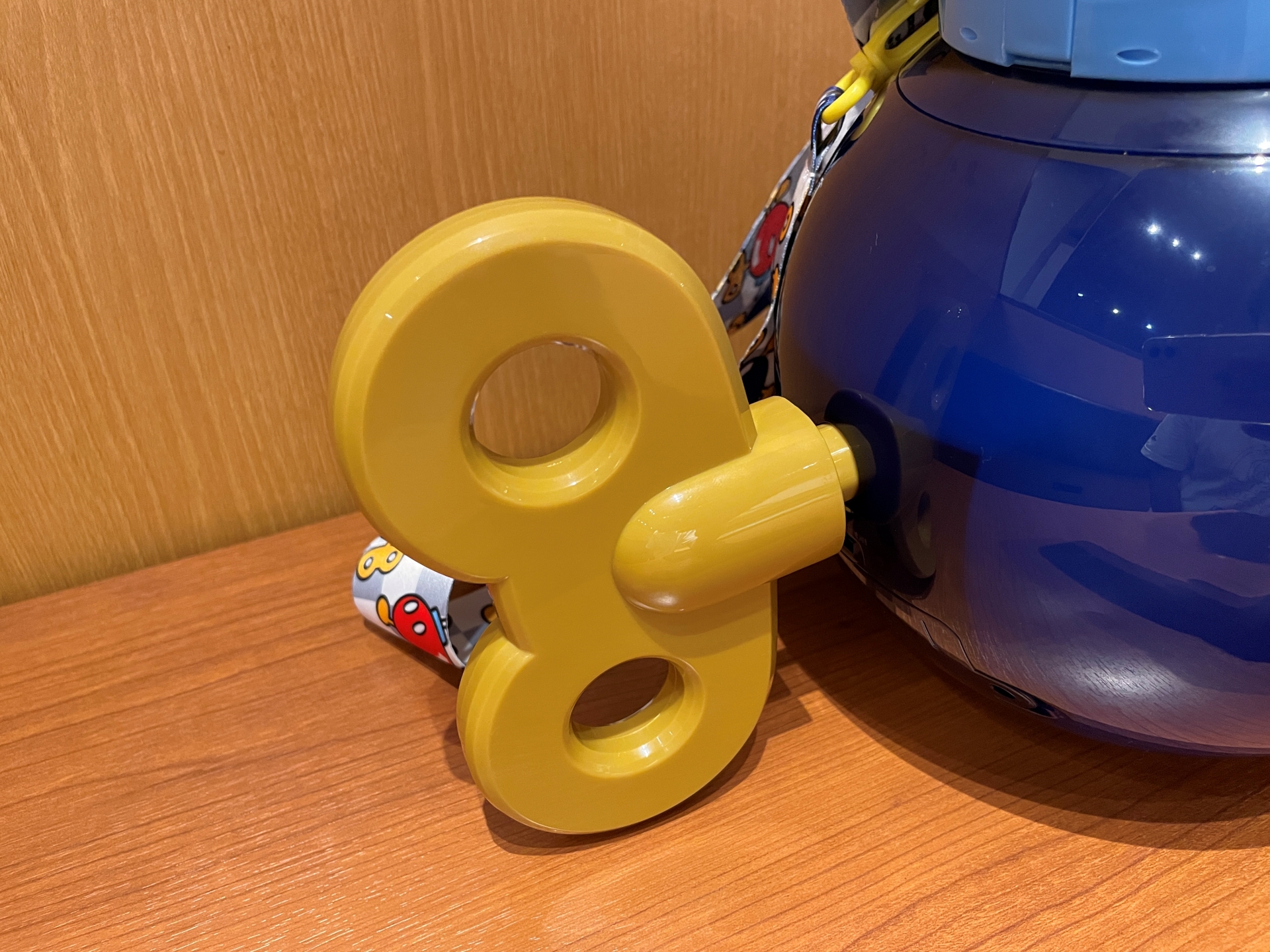 背中のゼンマイは回せる