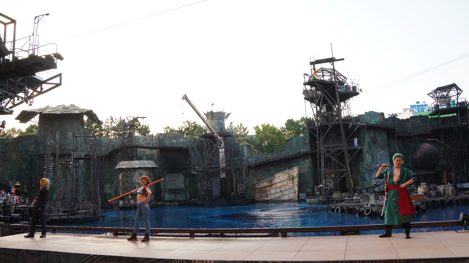 サンジ、ナミ、ゾロ