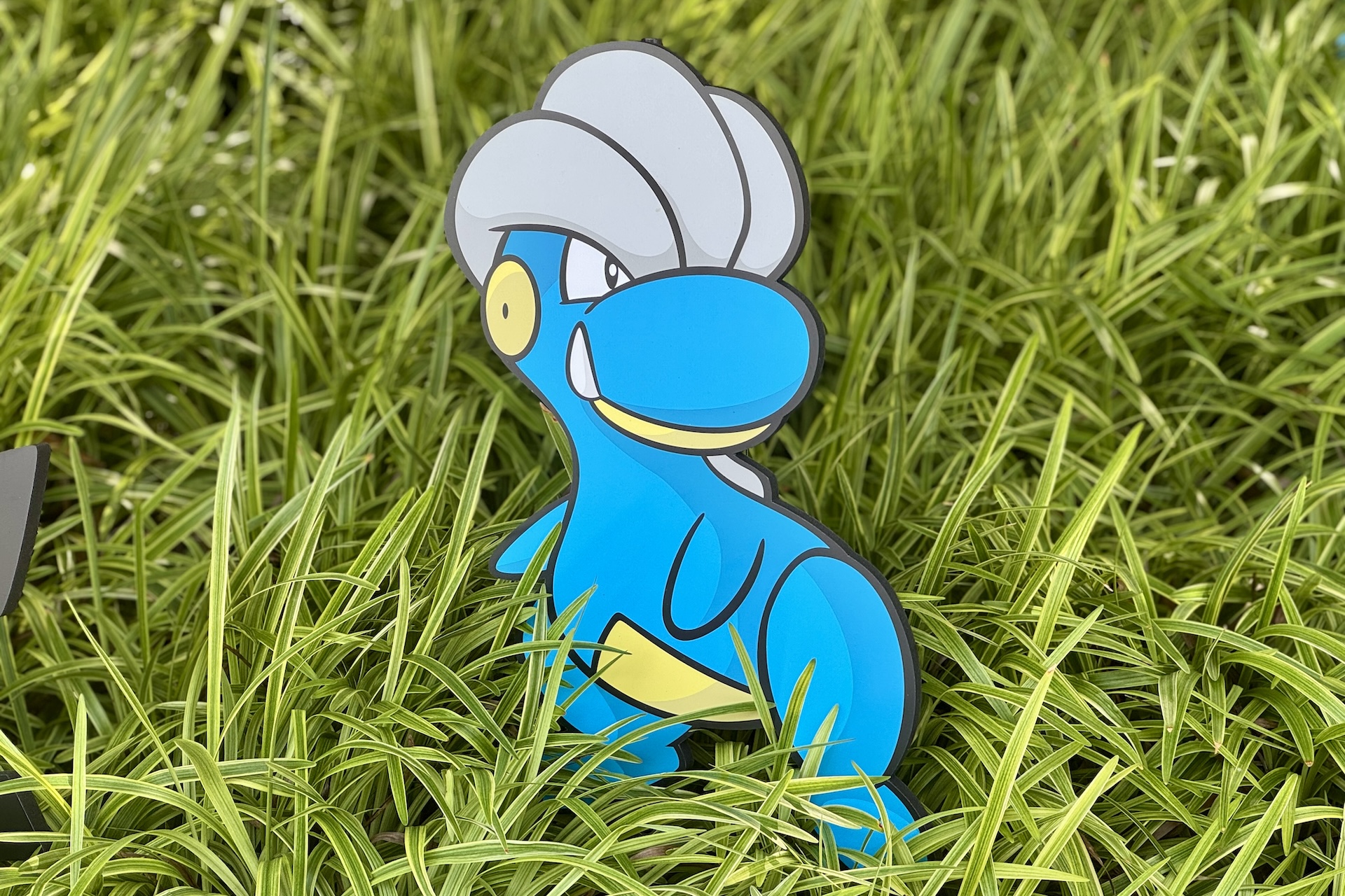 草むらでくつろいだりするポケモンたち