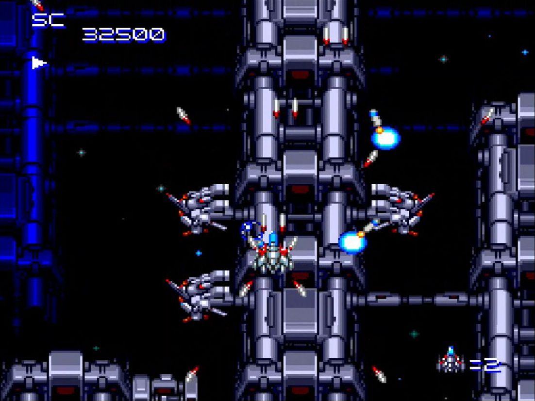 赤のクリスタルを取ると、元祖「スターソルジャー」とよく似たマルチショットを装備する