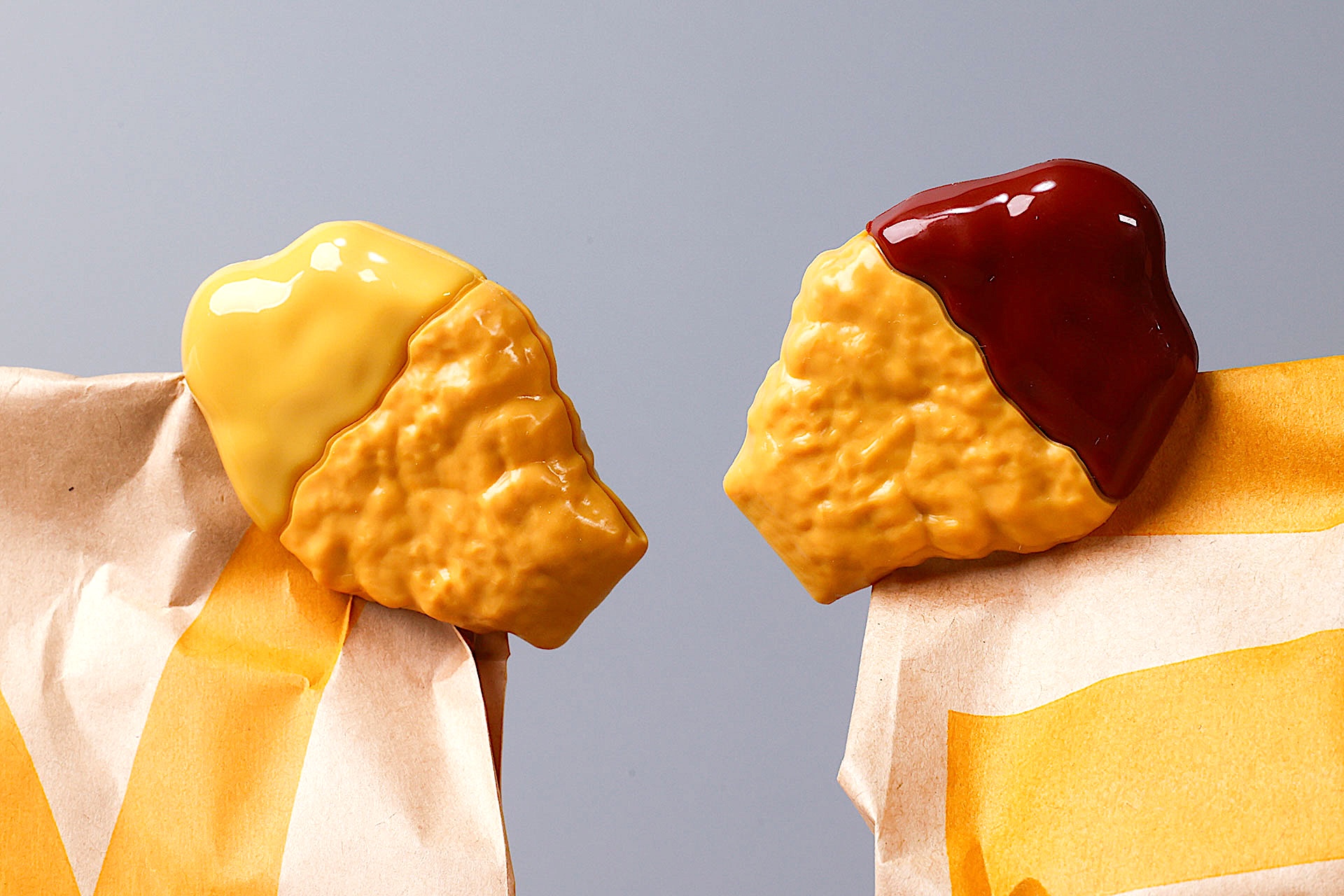 袋などを止めておくのにちょうどいいアイテムだ