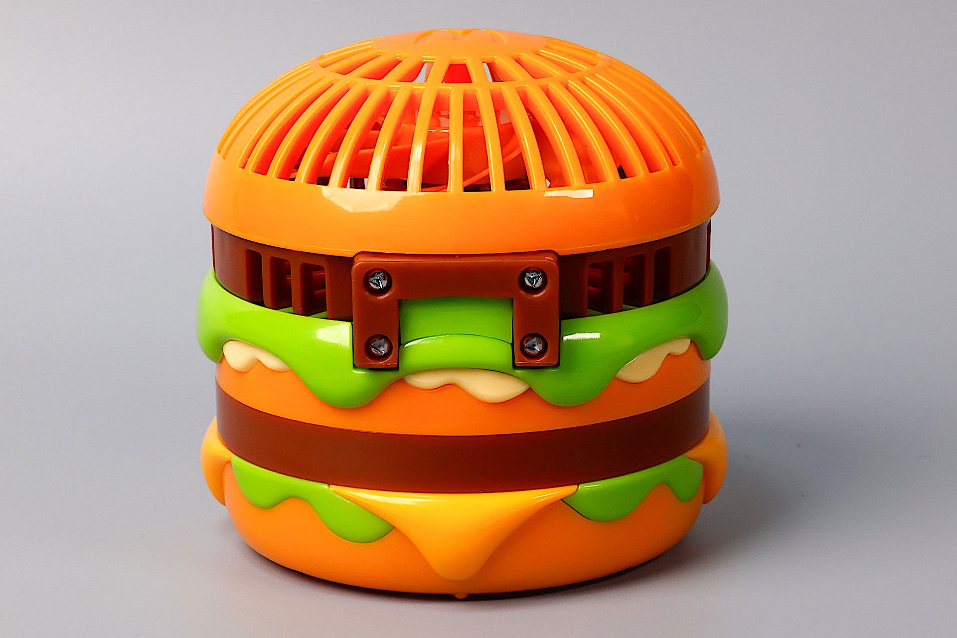 どこから見てもフォルムはあまり変わらない