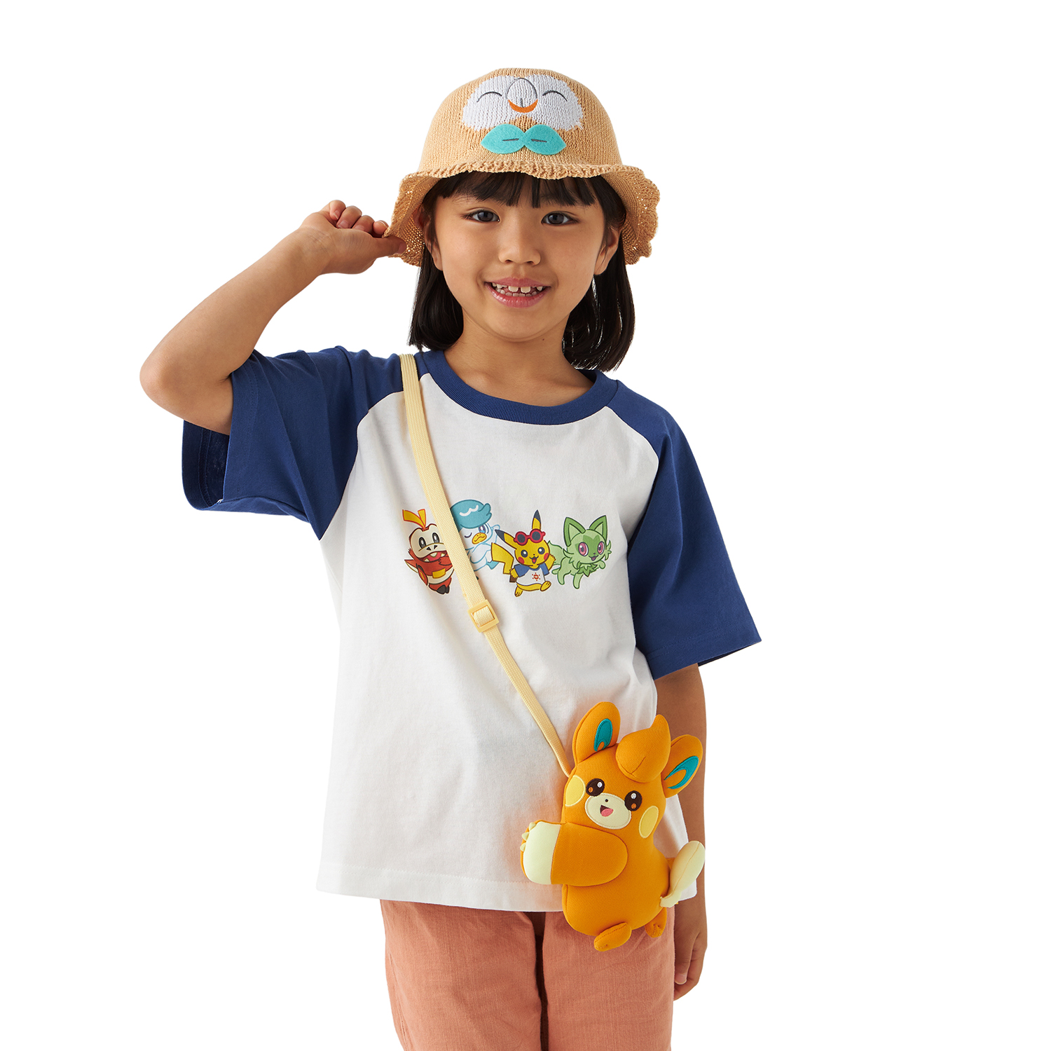 フード付きタオル リザードン KIDS　価格：3,520円