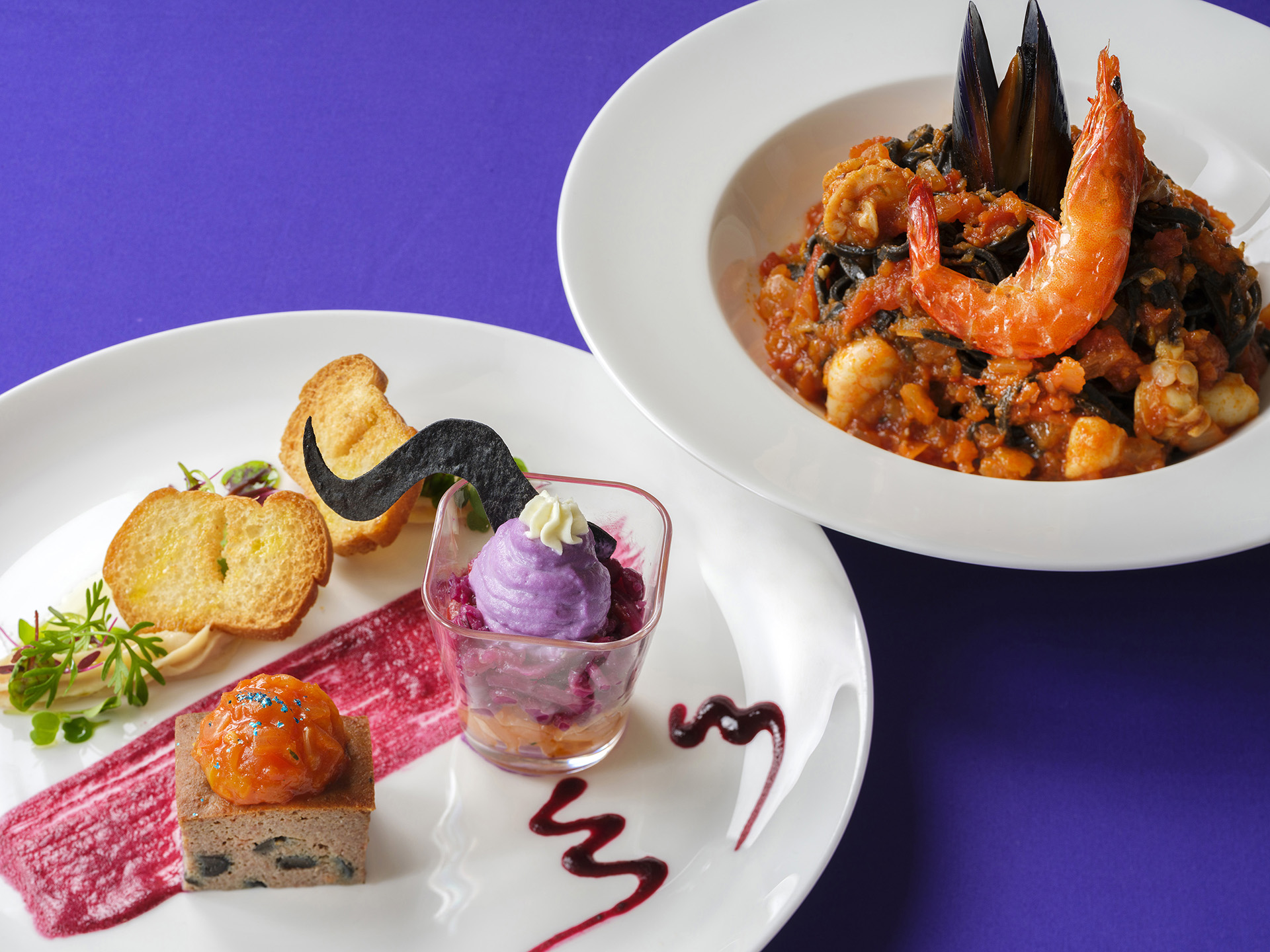 スペシャルセット 2,800円<br />東京ディズニーランド「イーストサイド・カフェ」