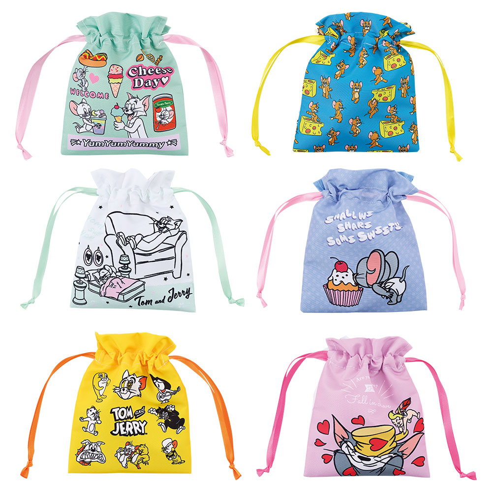 「トムとジェリー」をモチーフにしたデザインの巾着ポーチ