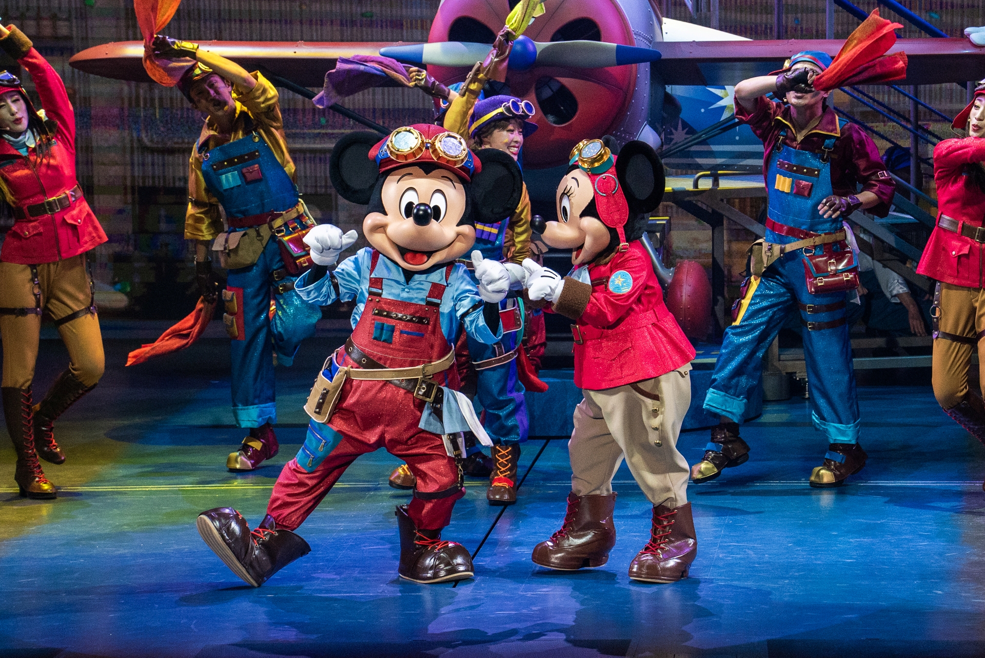 出発するためにミニーもやってきた