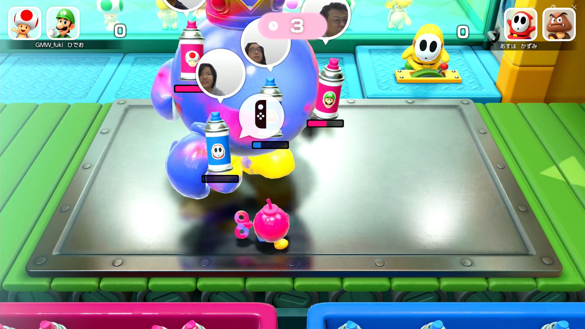 マウスでスプレーを動かし、ボムへいに色を塗る「おめかしボムへい」