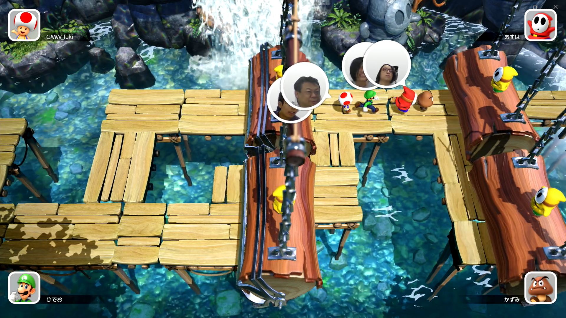 橋から落ちないようにゴールを目指す「デンジャラスブリッジ」。慣れないとフキダシの顔が少し邪魔だ