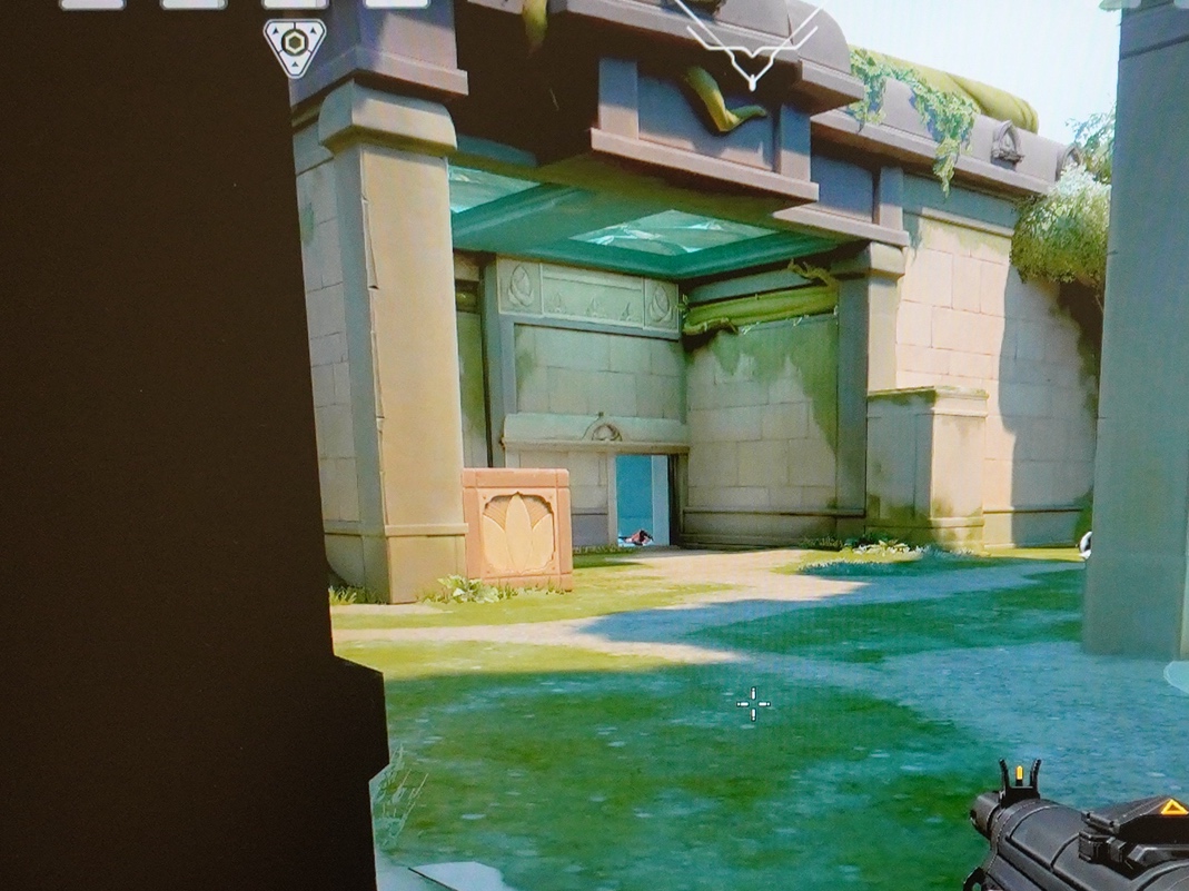 暗部が明るくしつつ、コントラストを維持している