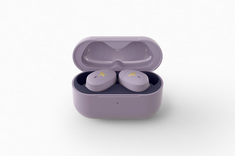 「ブルーアーカイブ」作中にそのまま登場しても違和感がなく、日常使いもしやすいデザイン