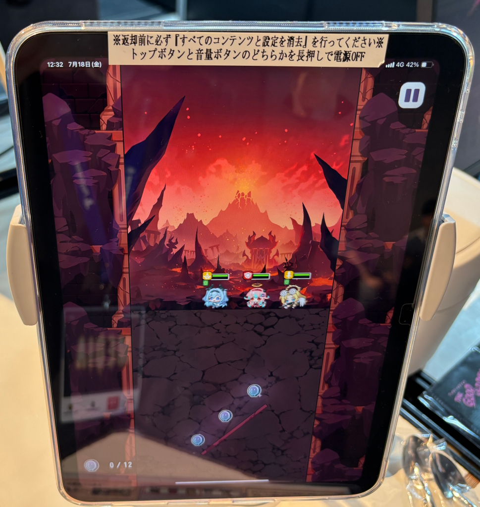 ステージの前半は指で穴を掘って敵が待つ場所まで降りていく