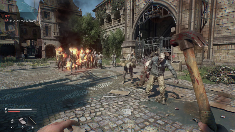 デコイによる攪乱や、炎を使ってゾンビを炎上させるなど、戦い方の幅は広い