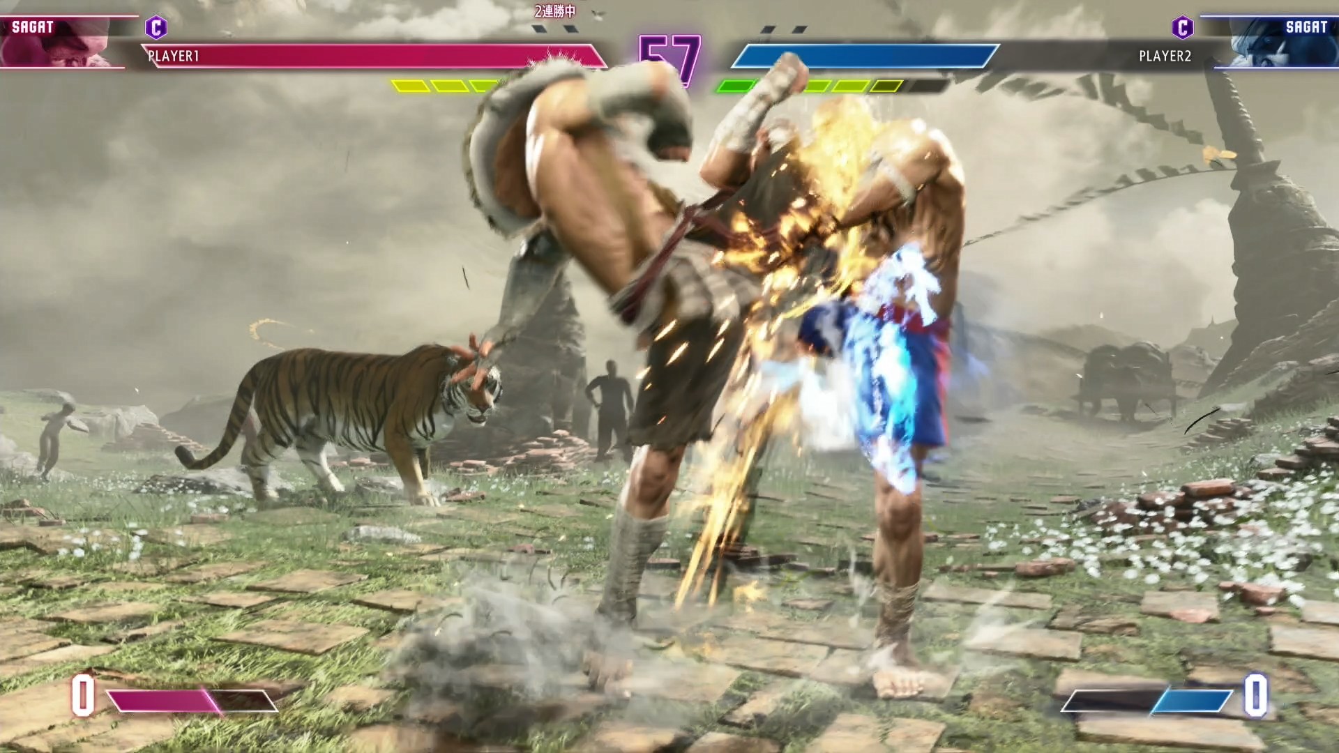 「タイガーノヴァ」はさらに飛び上がるような膝蹴りで追撃する「タイガーネクサス」の派生技。ガードされても有利だが小技暴れには負けてしまう