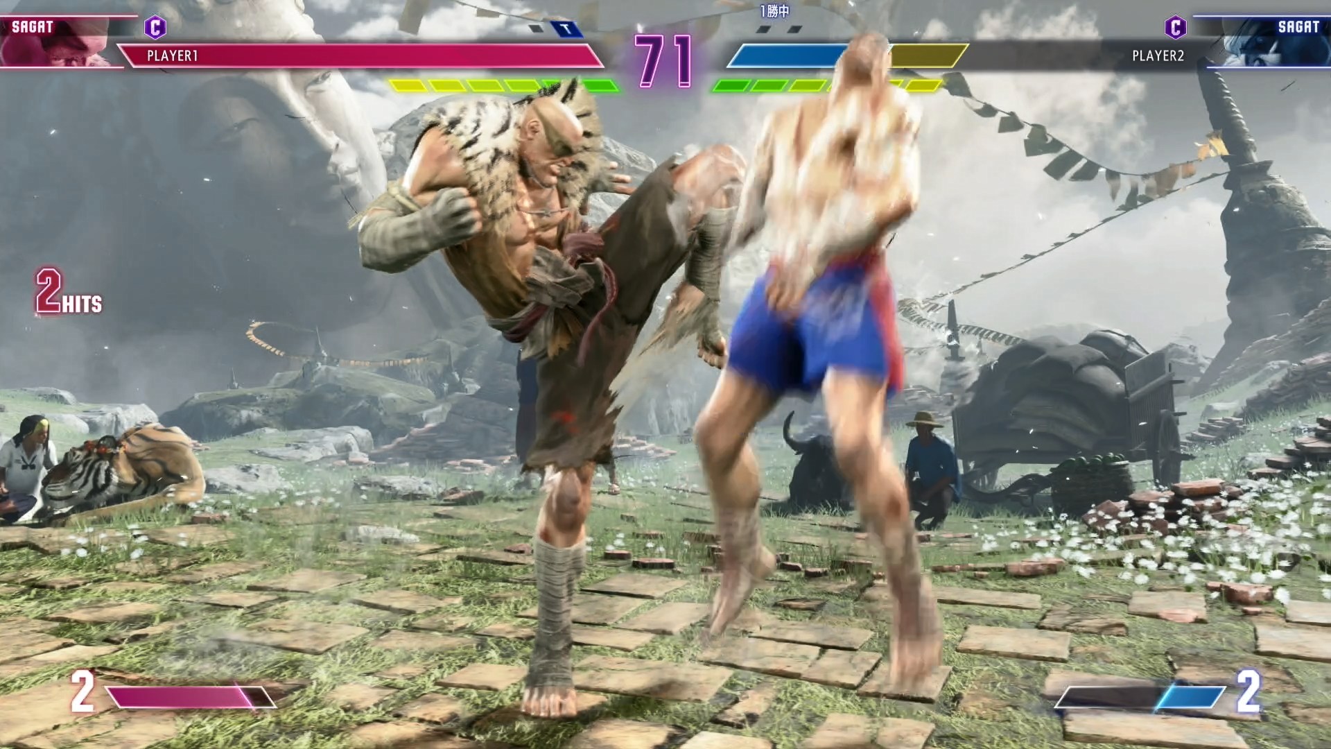 パンチから膝で蹴り上げて相手を打ち上げる連続攻撃。スーパーアーツのキャンセルも組み込める