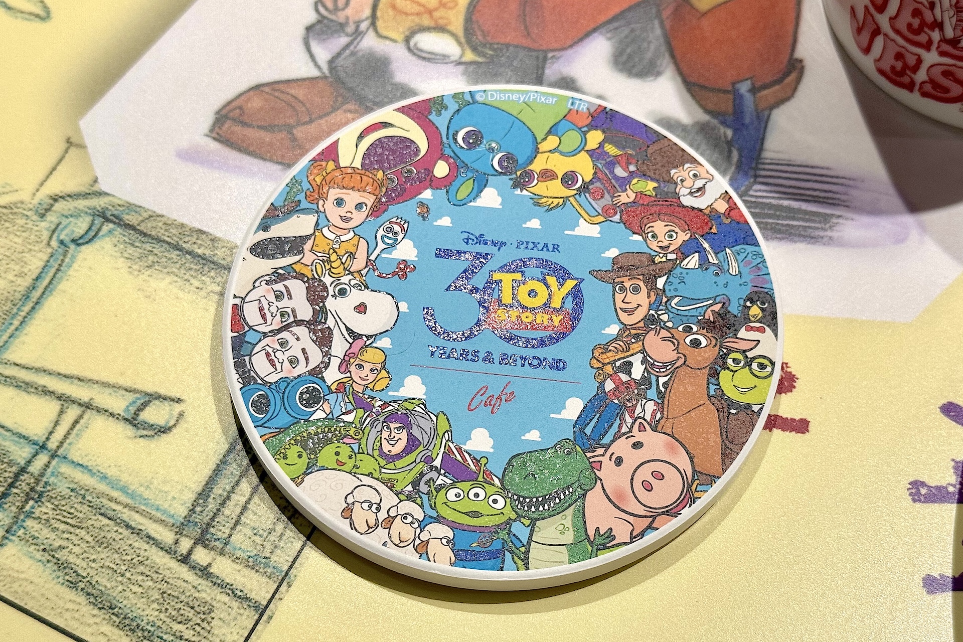 白雲石コースター 1,320円 ドリンクとセットで購入可能 ※1メニューにつき1点まで購入できる