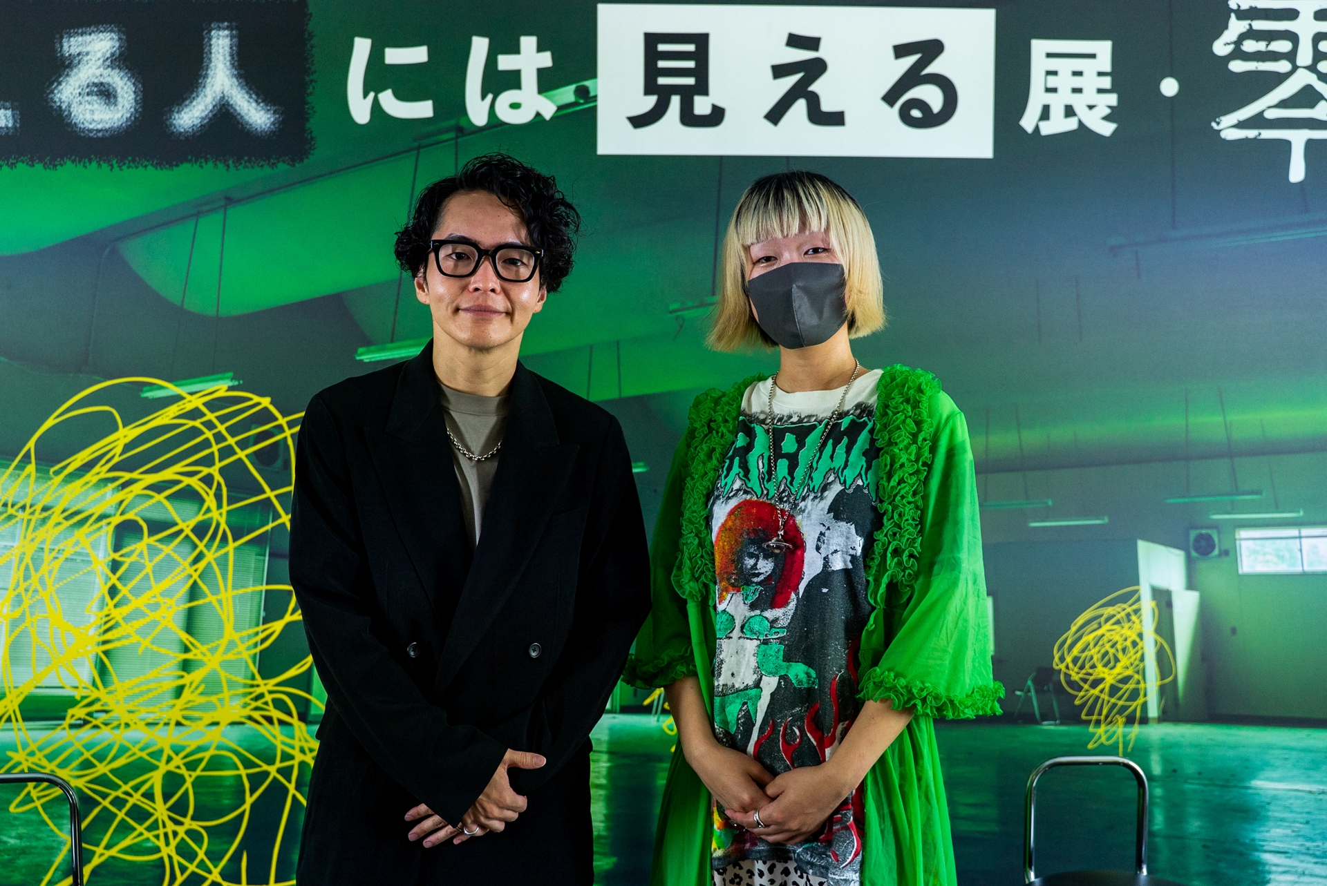 今回のイベントを監修した、シークエンスはやとも氏（左）とMiyoshi氏（右）