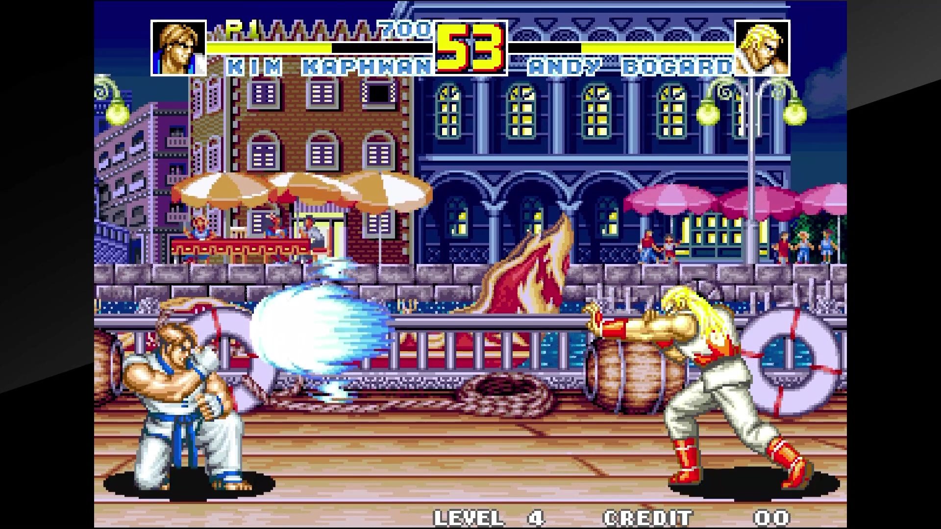 キム・カッファン vs. アンディ・ボガード