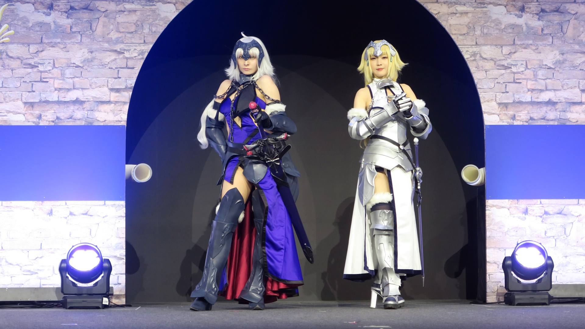 ジャンヌ・ダルク（オルタ）／くろは（@kuroha142）※https://x.com/kuroha142、ジャンヌ・ダルク／火将ロシエル（@Kasyou3roshieru）※https://twitter.com/Kasyou3roshieru