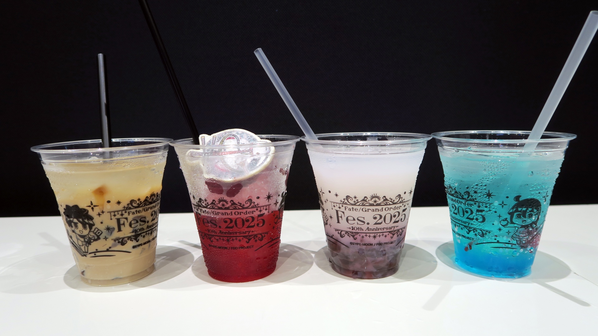 ビショーネとの一休みカフェラテ、高杉重工特製かき氷、三世界放浪ドリンクEX、エリセ考案爽やか炭酸ドリンク 各400円