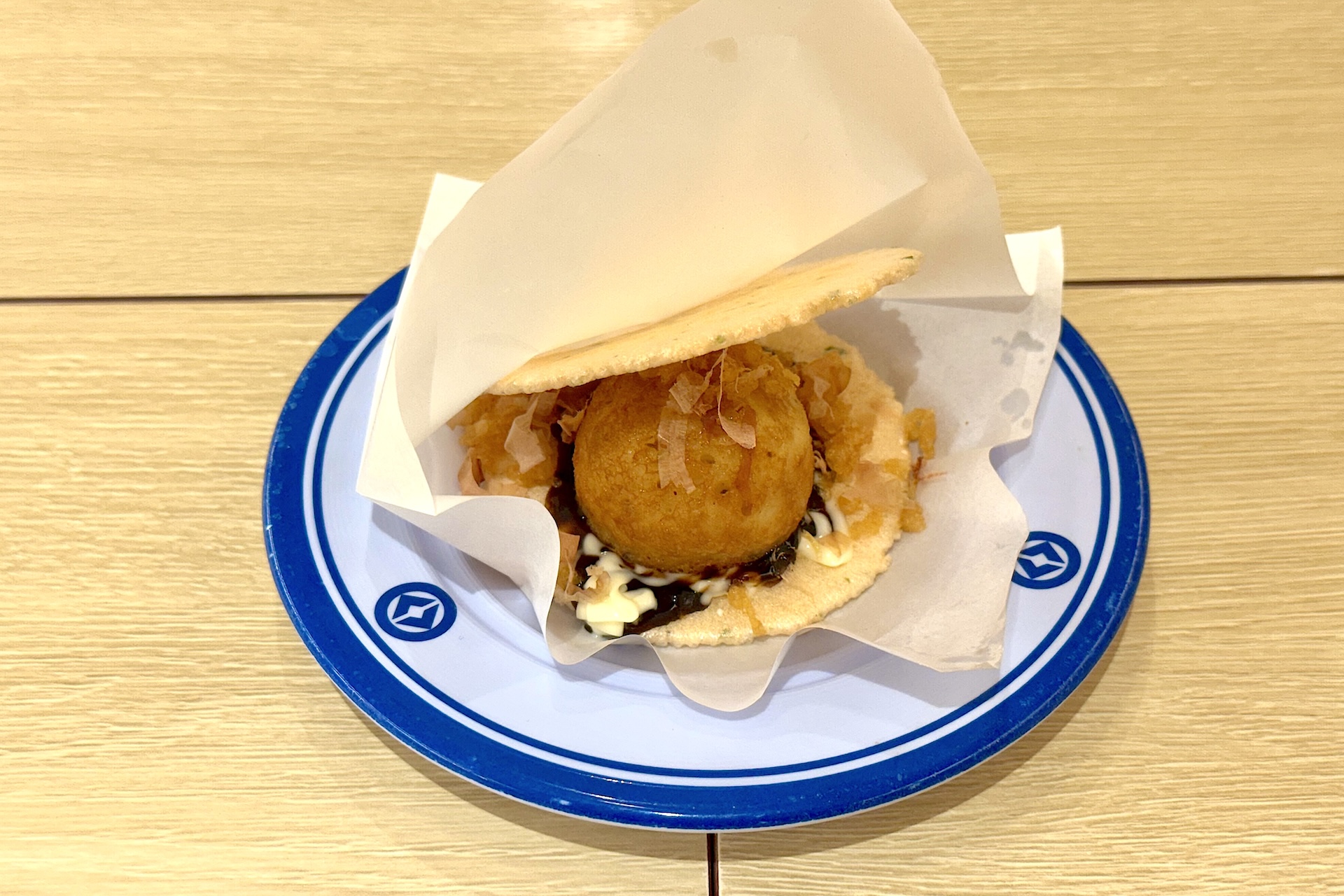 【屋台名物】たこせん 価格：150円 販売期間：8月8日〜8月31日