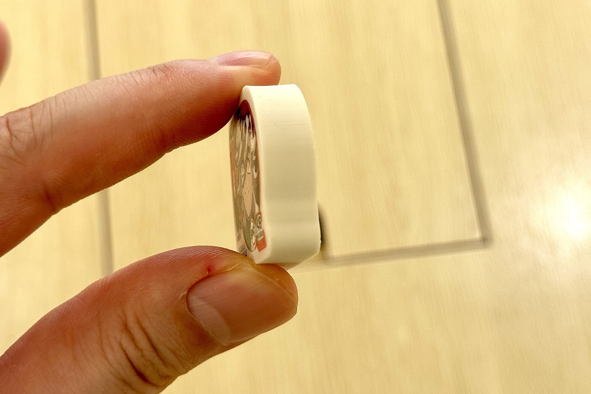 幅はこんな感じ。結構分厚い