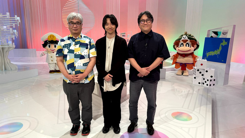 収録後に記念撮影：桝田省治氏（左）、三浦大知さん（中央）、岡村憲明氏（右）