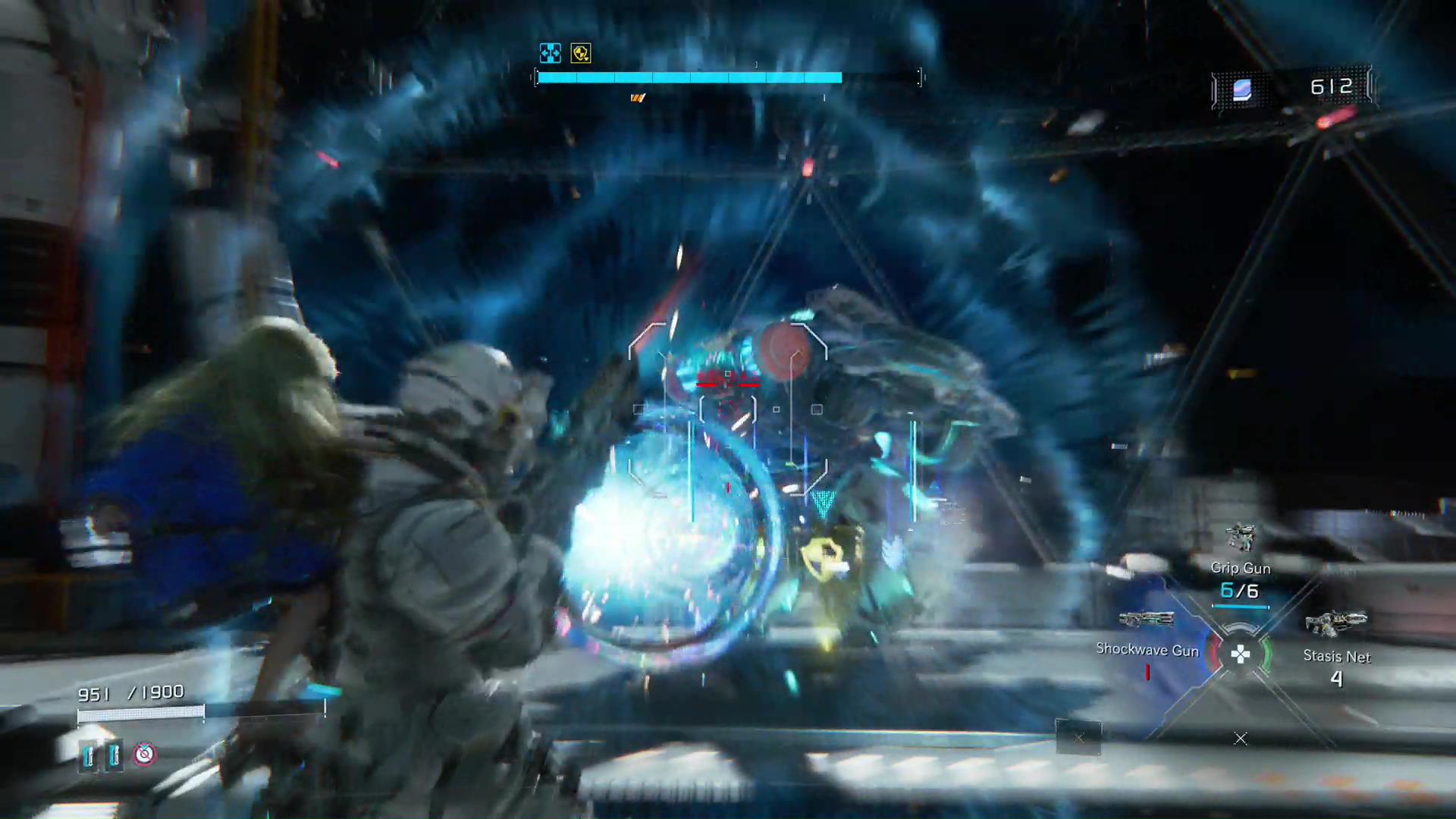 試遊では3種類の武器を使用できたが、まだ他にもありそうな様子であった