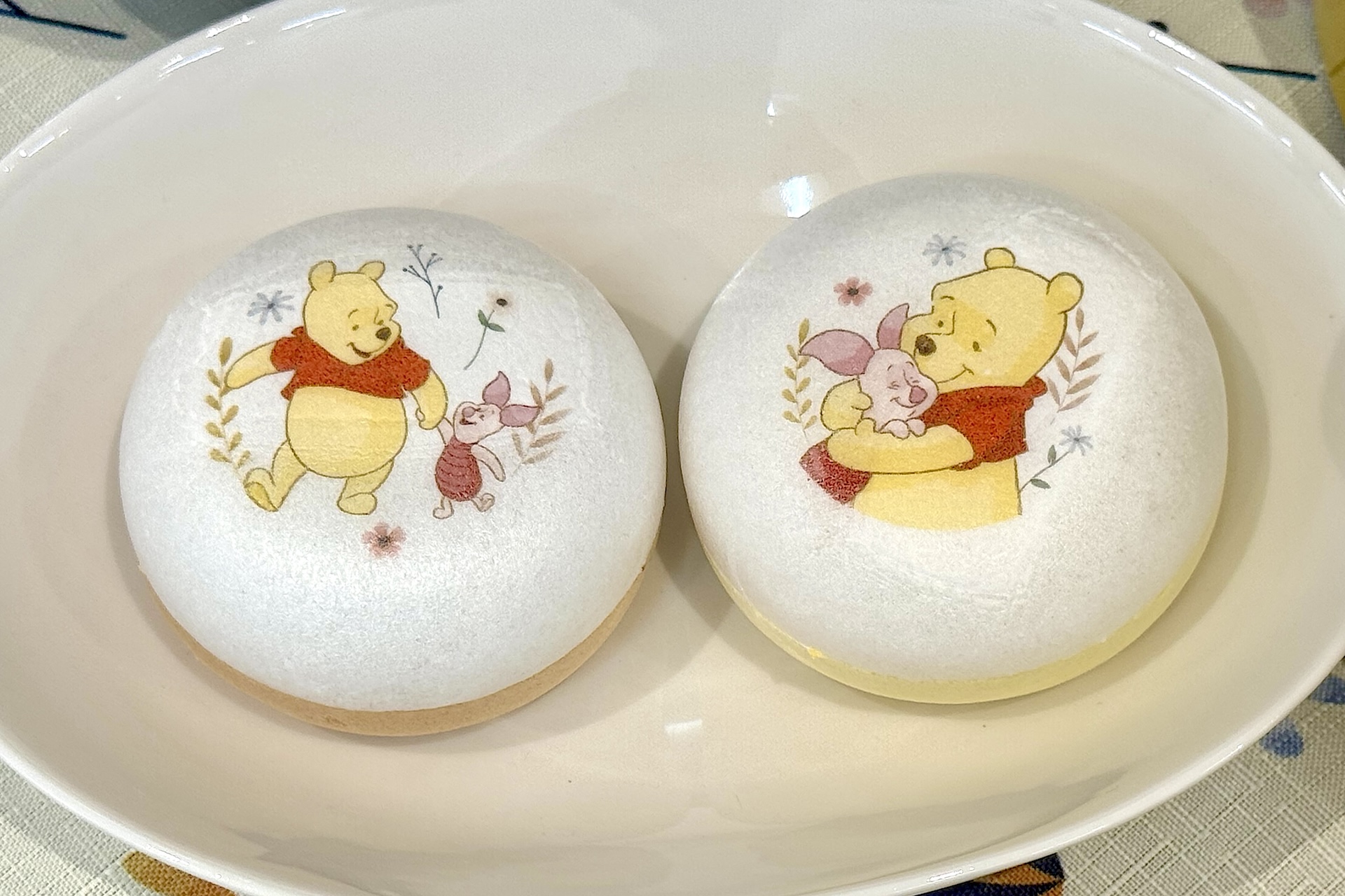 可愛らしいデザインの最中お吸い物が付いてくる