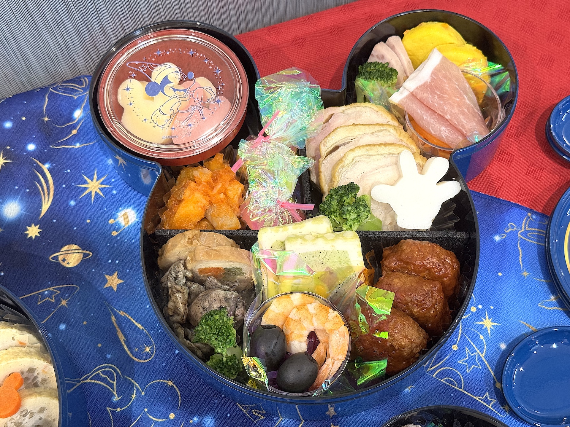 三の重：洋のにぎわい重