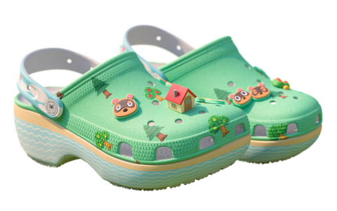 どうぶつの森 コラボ クロックスプラットフォーム クロッグ どうぶつの森」とクロックスのコラボサンダルが本日発売 - GAME
