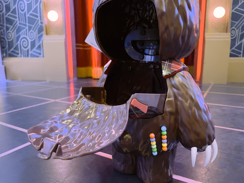 USJ「ハミクマ」のポップコーンバケツ撮りおろし！ 色々なものが